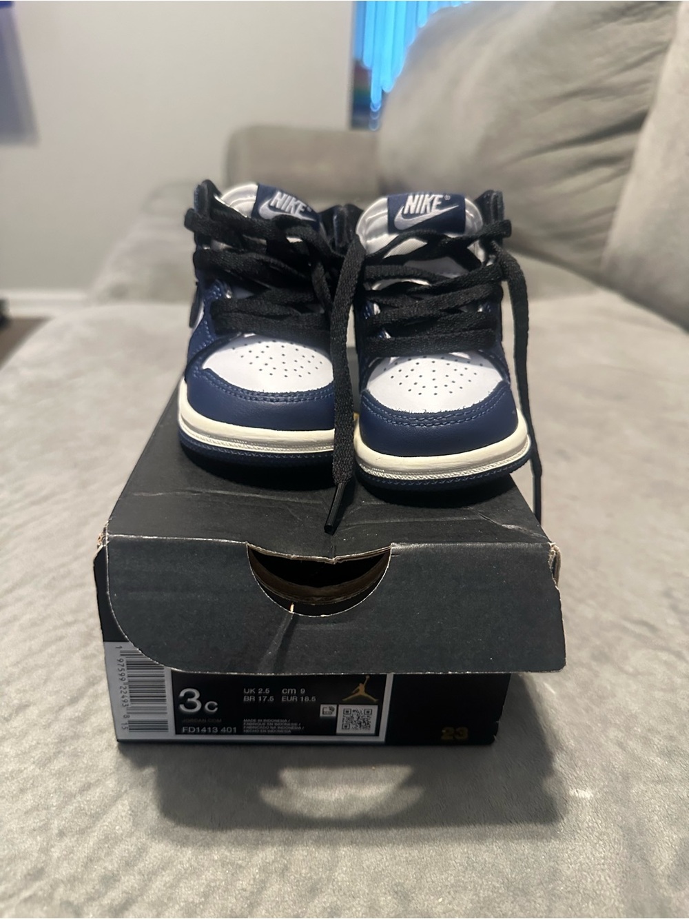 Nike Jordan 1 retro high toddler baby sneakers shoes size 3C